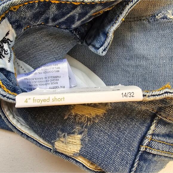 Y Wrangler Women's 4" Frayed Jean Shorts Destroyed Sky Light Blue NWT Size 14 32 - Picture 11 of 11